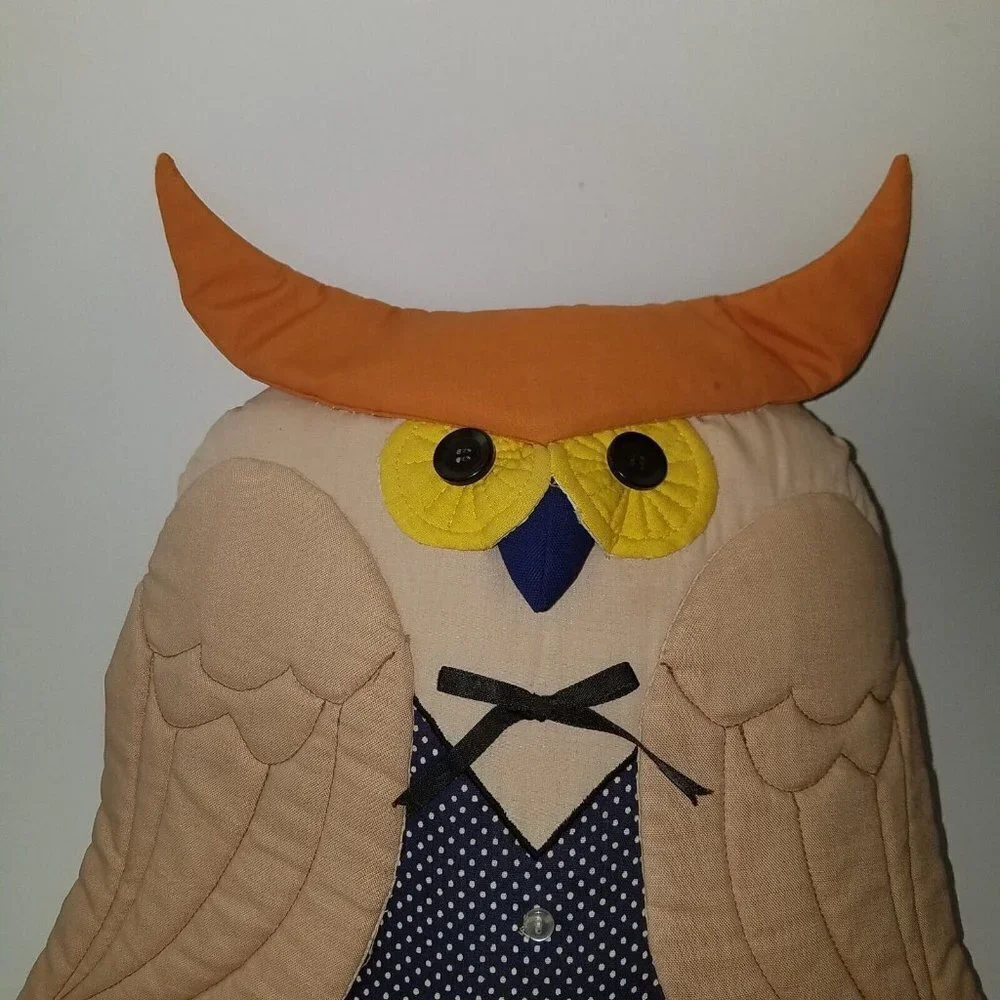 VTG House of Hatten Owl Decorative Pillow Plush 12